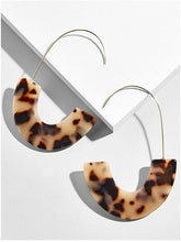 Load image into Gallery viewer, Animal Print Wire Resin Hooped Earrings