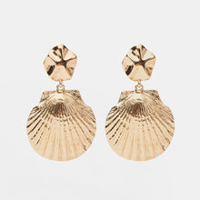 Load image into Gallery viewer, Gold Dangle Shell Bold Fashion Earring